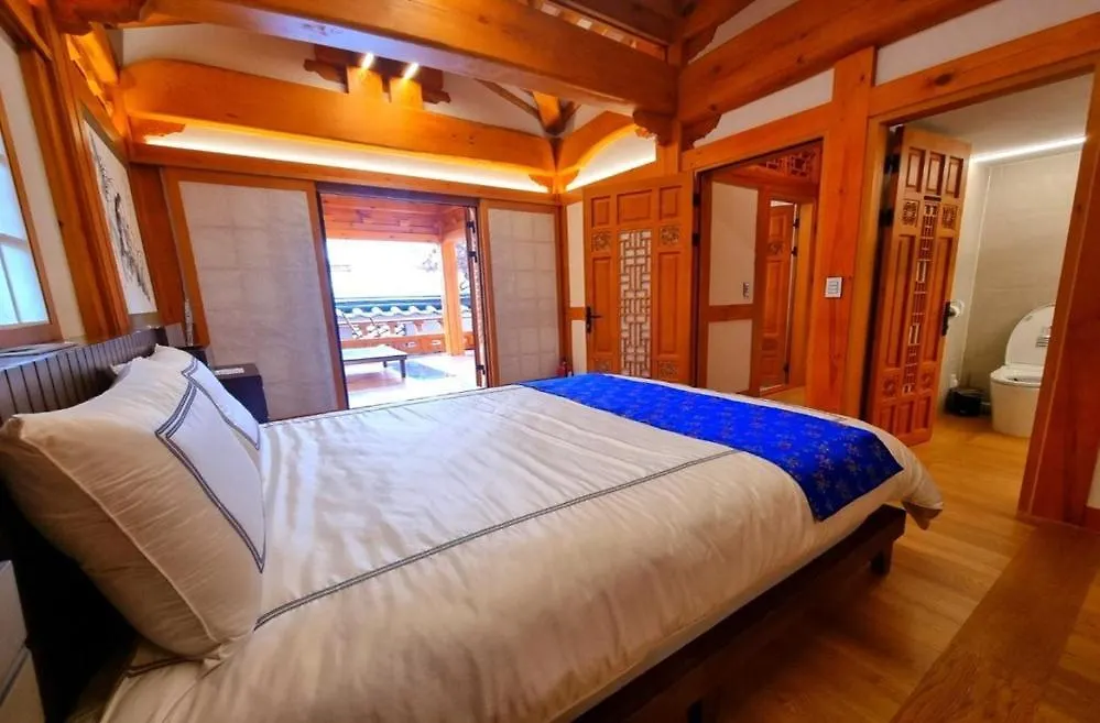 ゲストハウス Inhyudang Hanok Pension ソウル特別市
